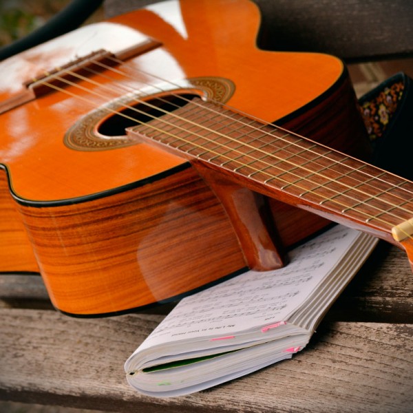 CONCIERTO A CARGO DE LOS ALUMNOS DE GUITARRA