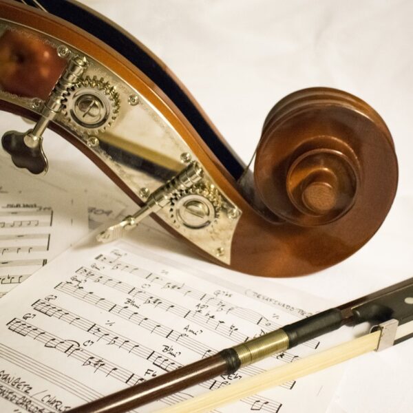 CONCIERTO DE CONTRABAJO Y ORQUESTA