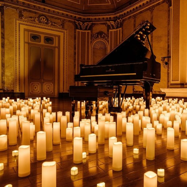 CONCIERTO: EL ROMANTICISMO A LA LUZ DE LAS VELAS